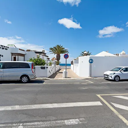 2br Terrace - 9 Min Walk To The Beach Playa Honda (Lanzarote)