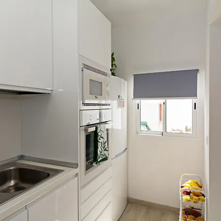 2br Terrace - 9 Min Walk To The Beach Сasa de vacaciones